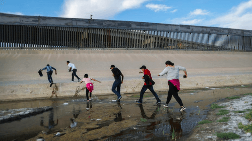 Texas Officially Building Its Own Border Wall