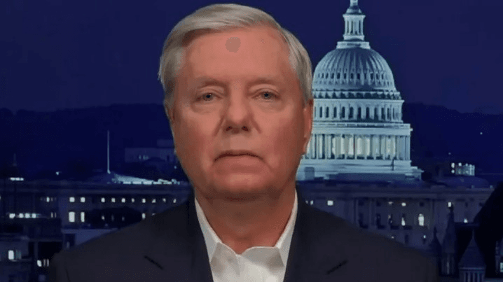 Live Updates as Trump was Permanently Banned from Twitter